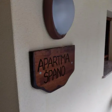 아파트 Apartma Spano *